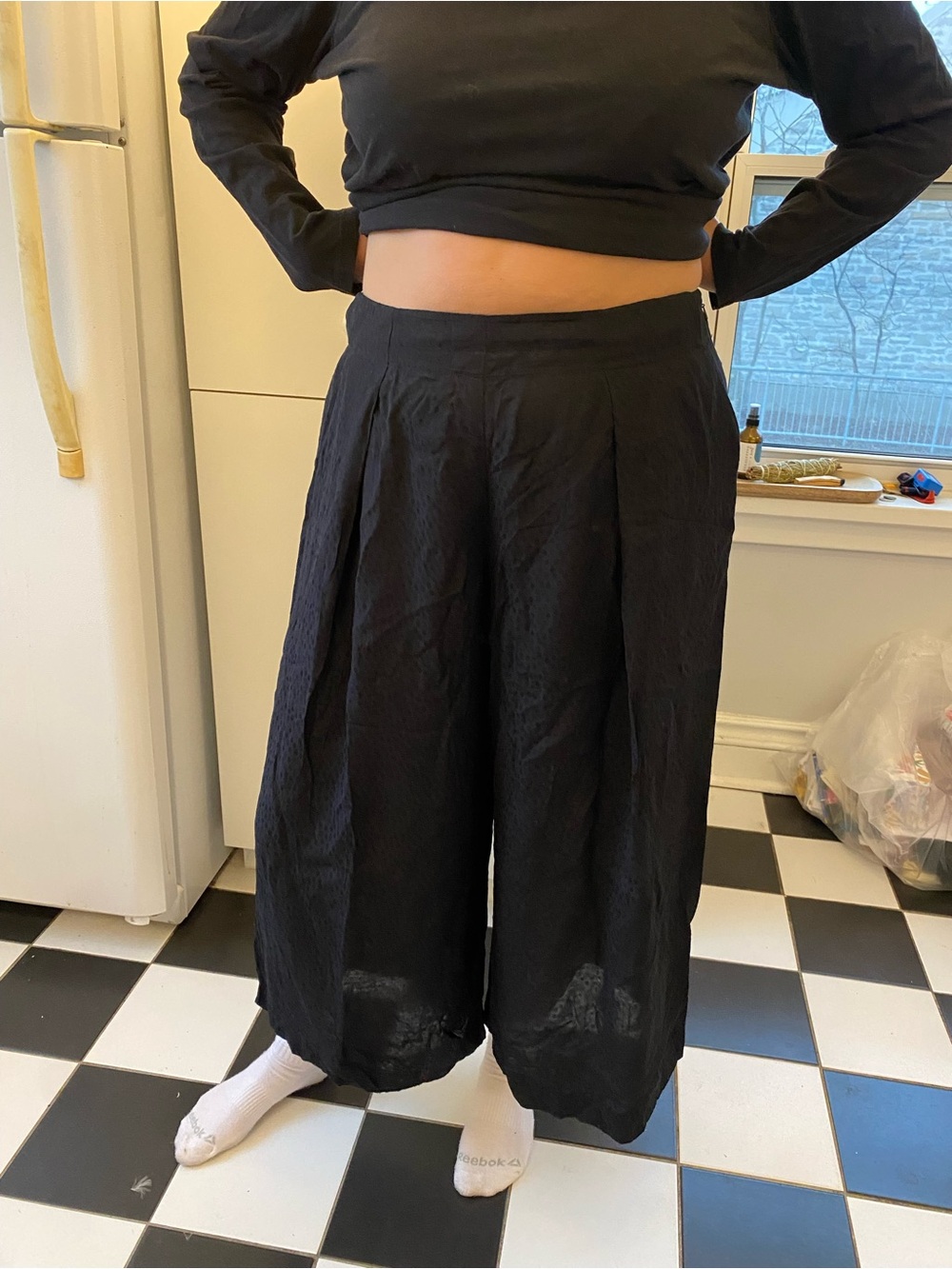 2/$25 Black Cropped Wide-Leg Pants